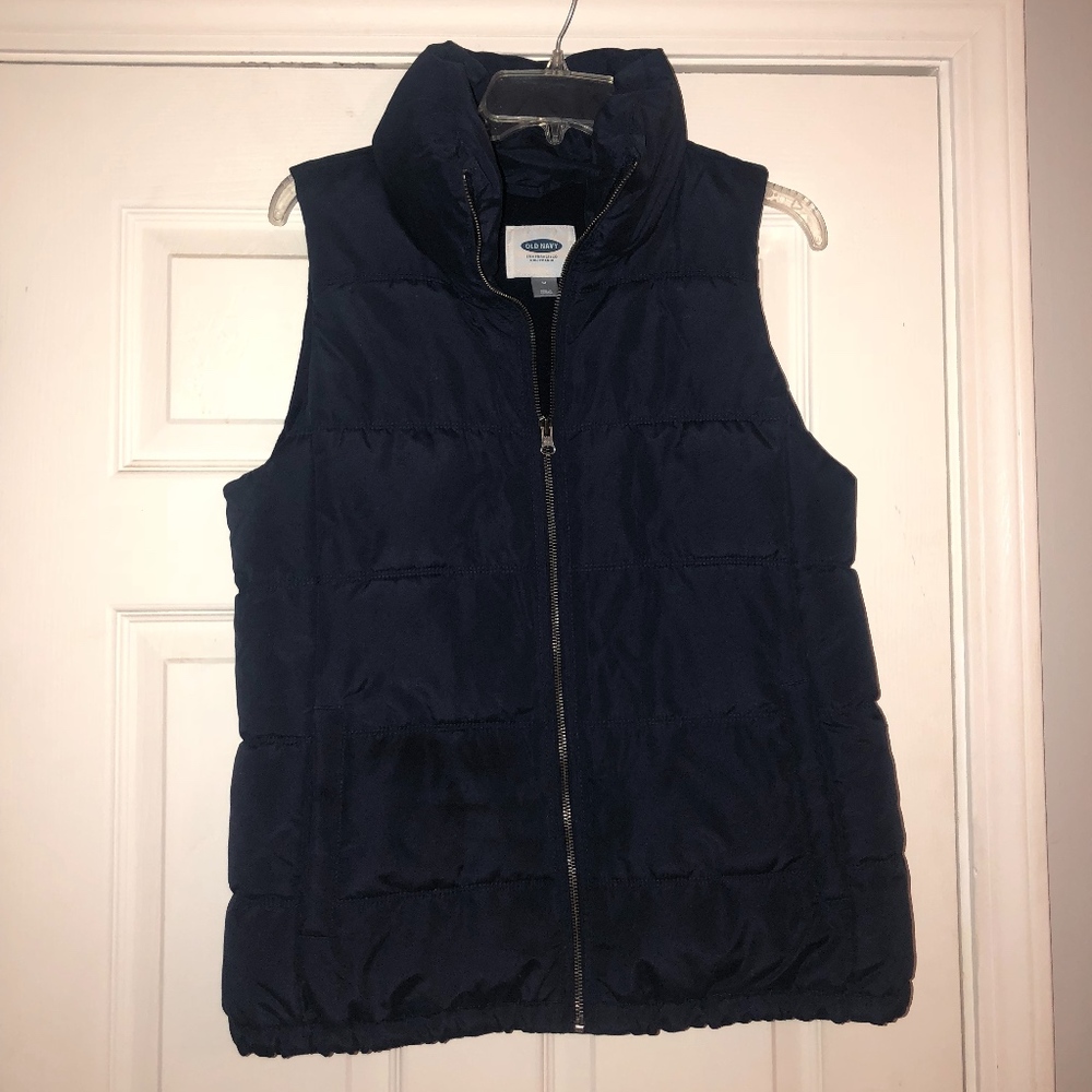 *Old Navy Women's Navy Puffer Vest OBO